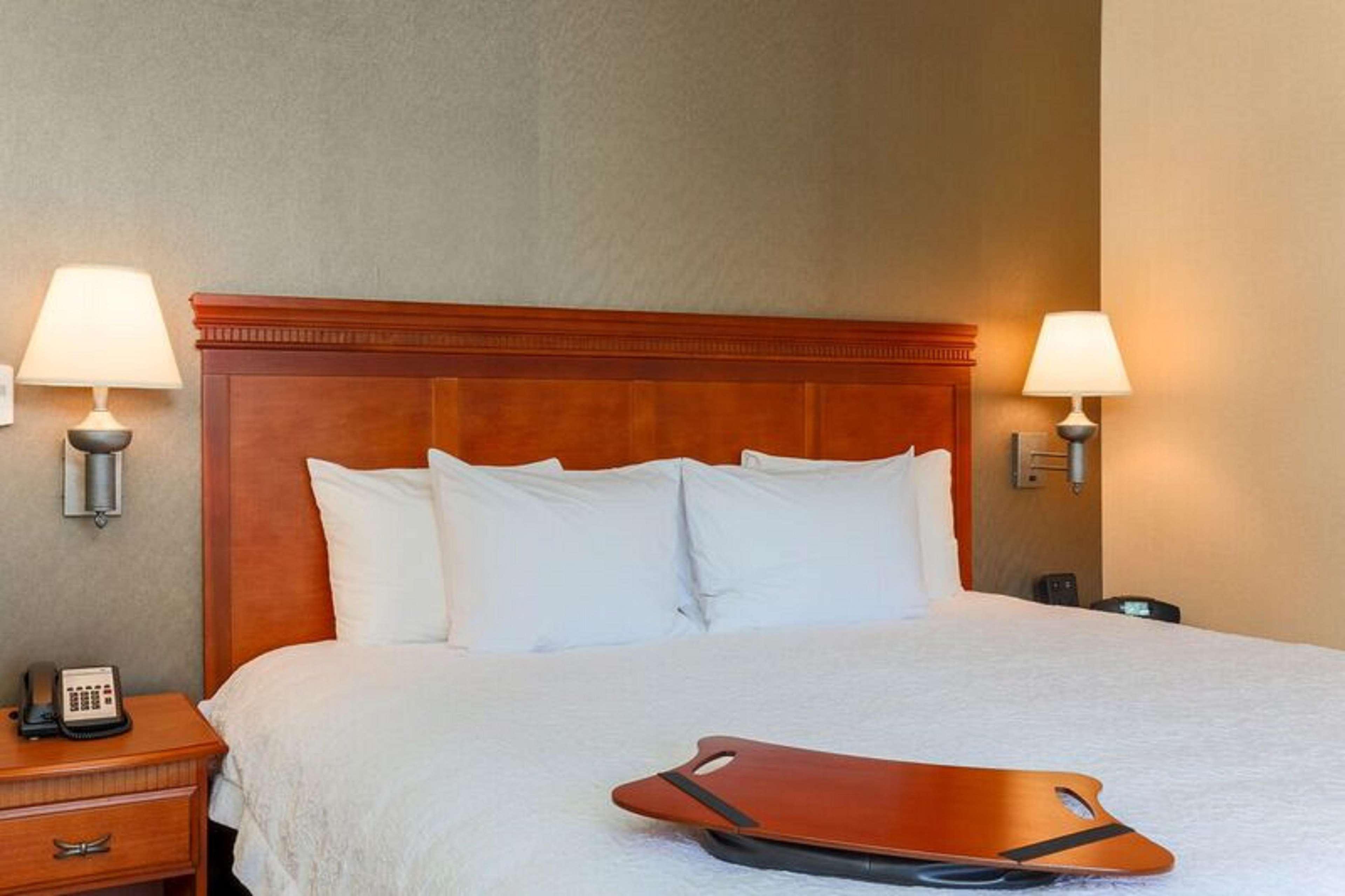 Hampton Inn & Suites Poughkeepsie Spackenkill Extérieur photo