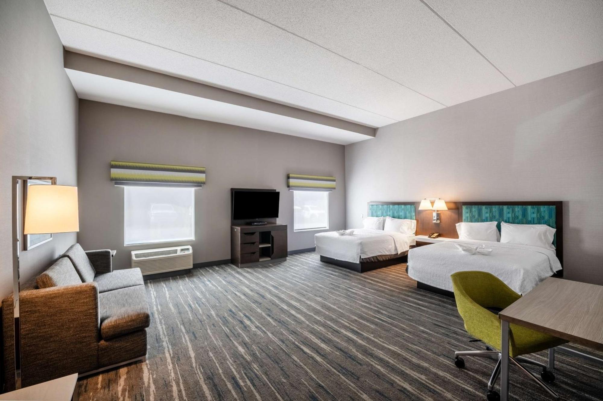 Hampton Inn & Suites Poughkeepsie Spackenkill Extérieur photo