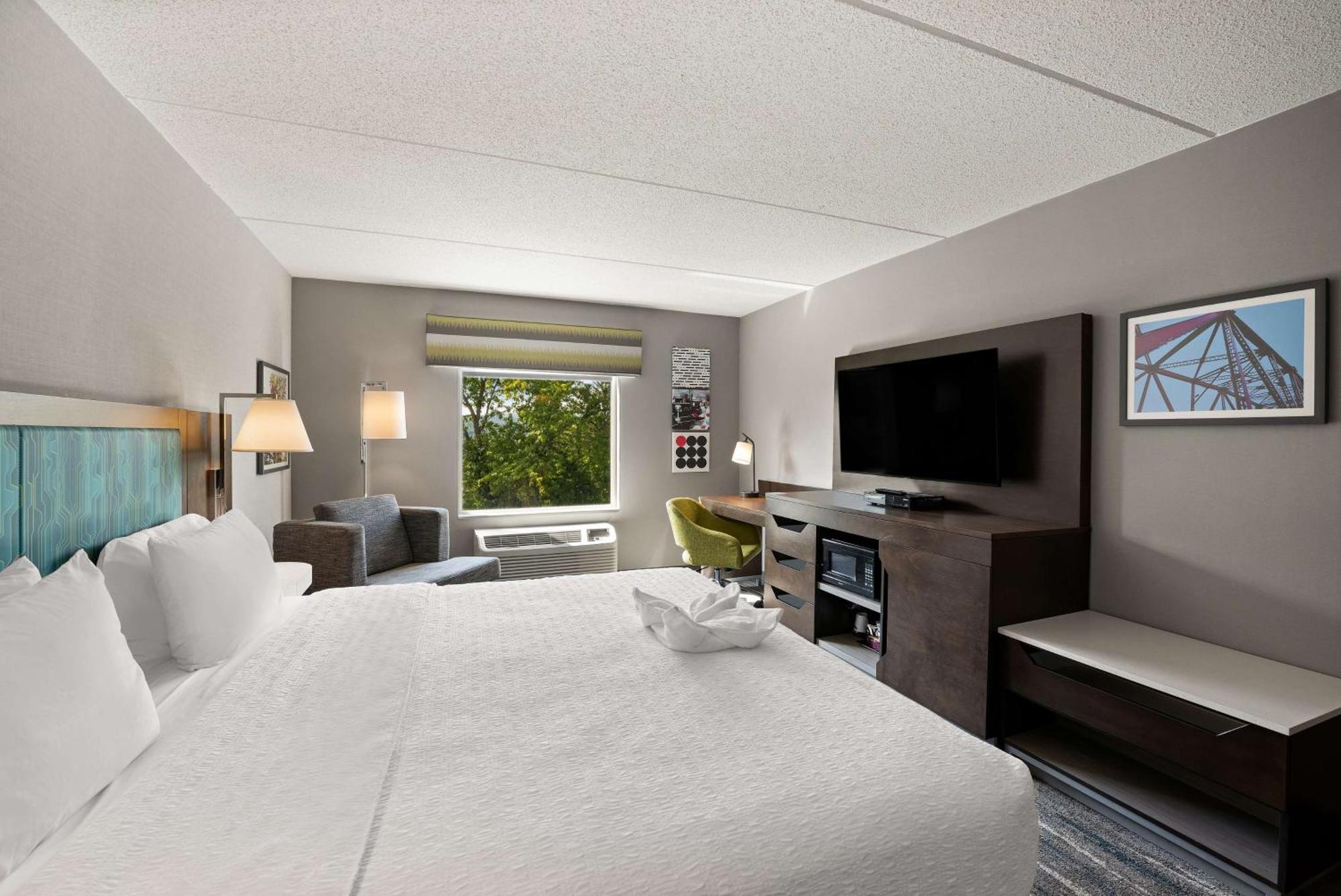 Hampton Inn & Suites Poughkeepsie Spackenkill Extérieur photo