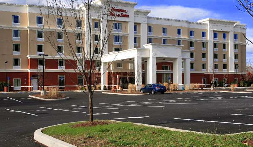 Hampton Inn & Suites Poughkeepsie Spackenkill Extérieur photo